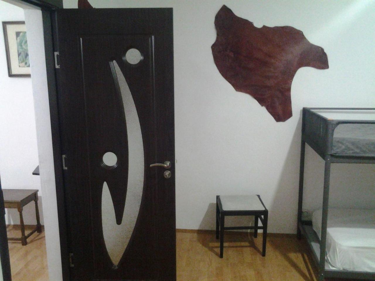 Leyla Hostel Brasov Ngoại thất bức ảnh