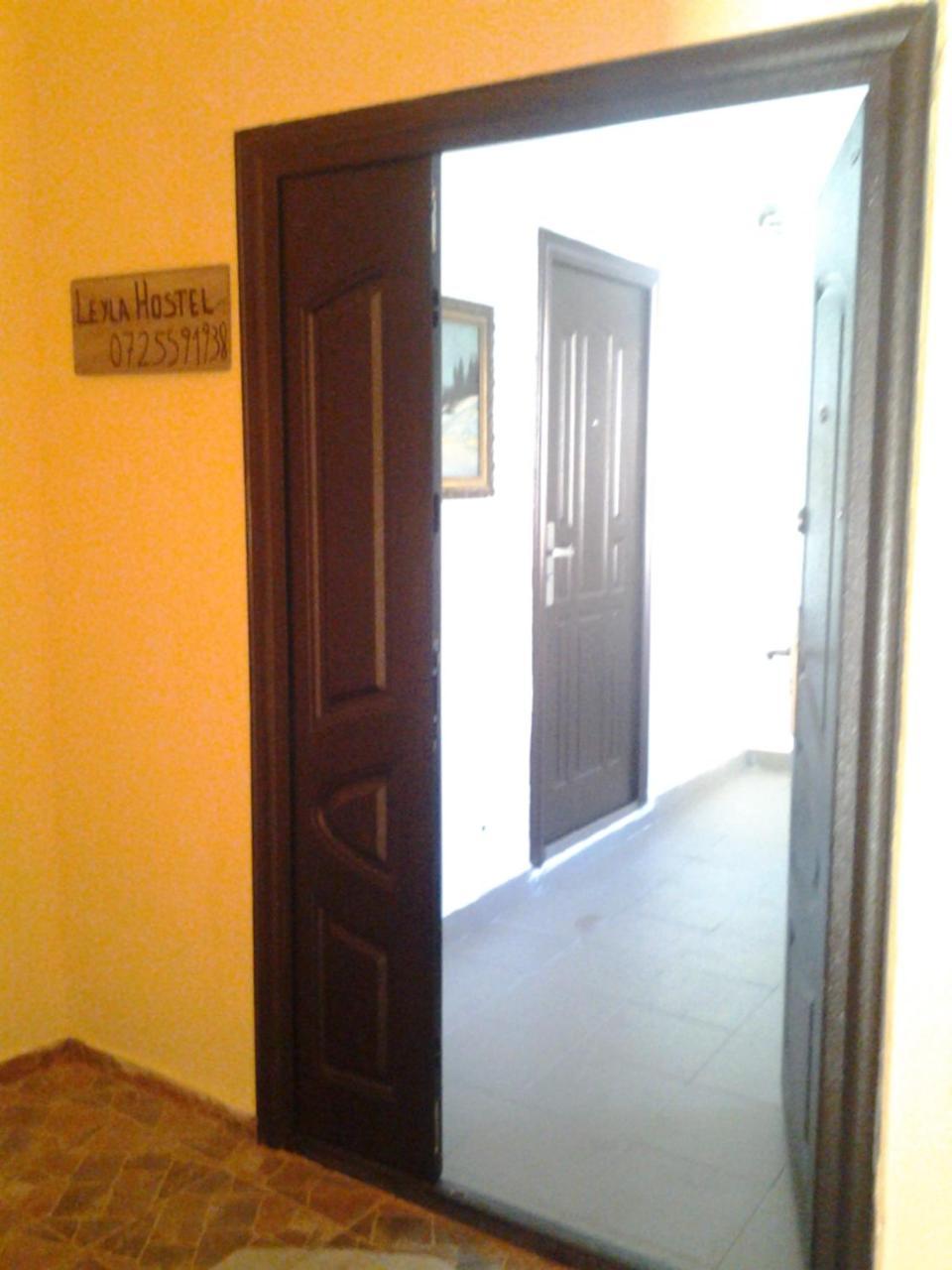 Leyla Hostel Brasov Ngoại thất bức ảnh