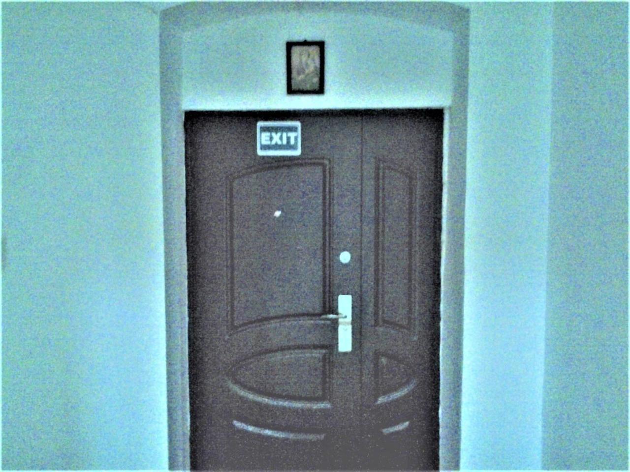 Leyla Hostel Brasov Ngoại thất bức ảnh