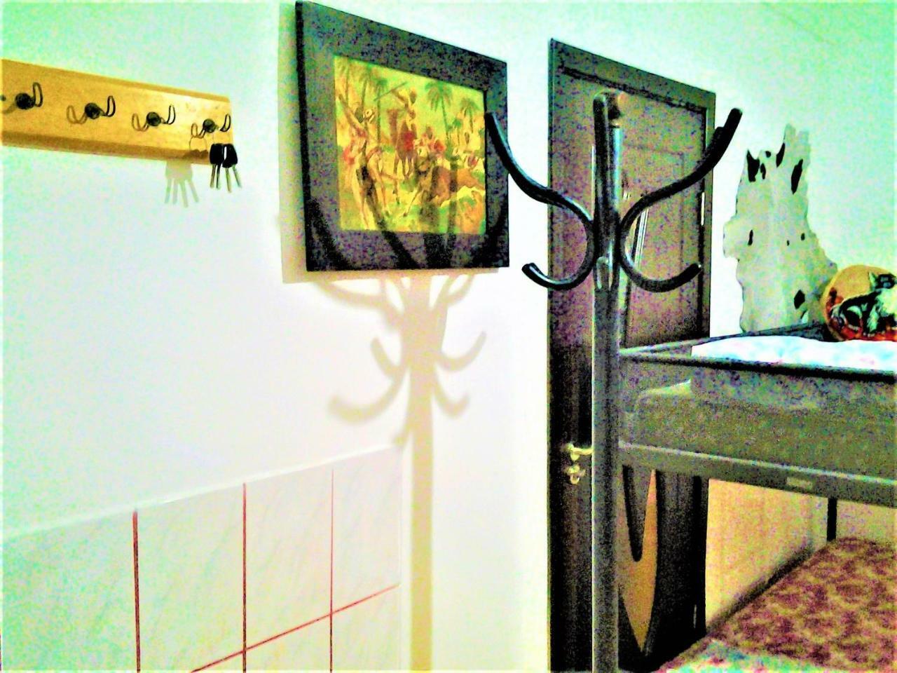 Leyla Hostel Brasov Ngoại thất bức ảnh